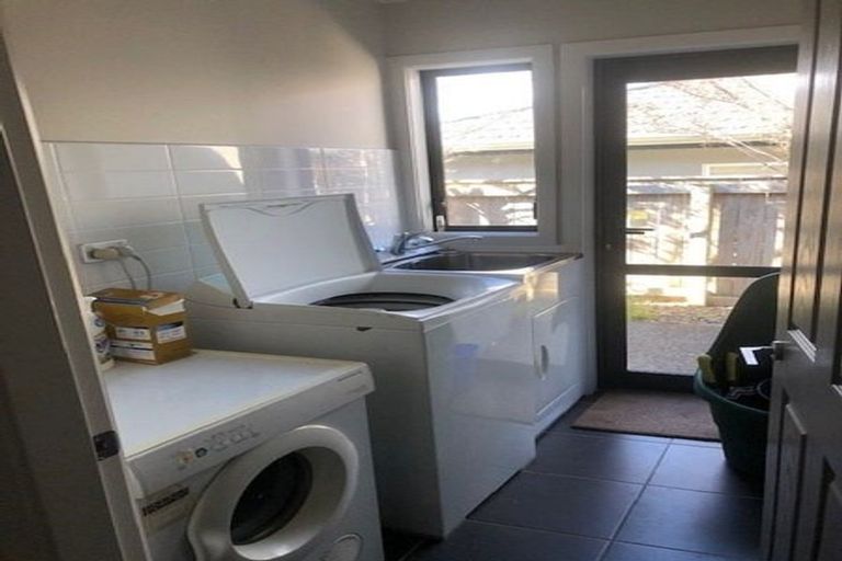 Photo of property in 66 Te Puia Drive, Aotea, Porirua, 5024