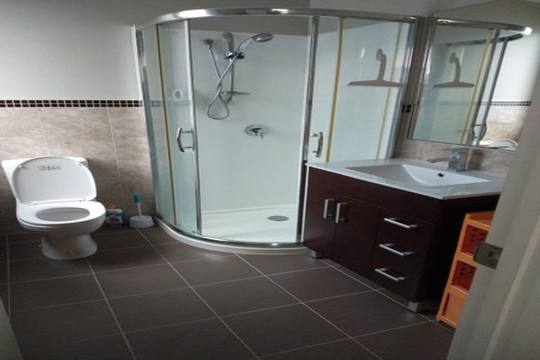 Photo of property in 5 Kauri Drive, Takanini, 2112