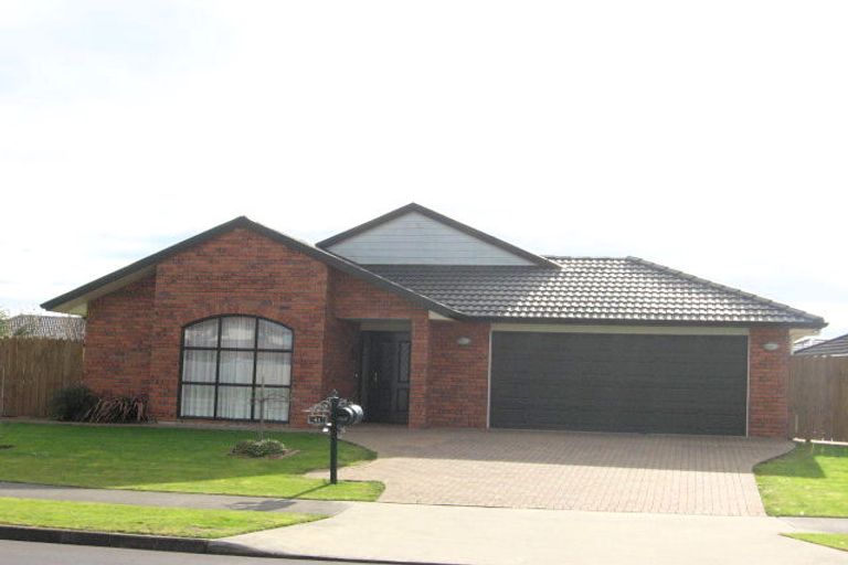 Photo of property in 41 Glenross Drive, Wattle Downs, Auckland, 2103