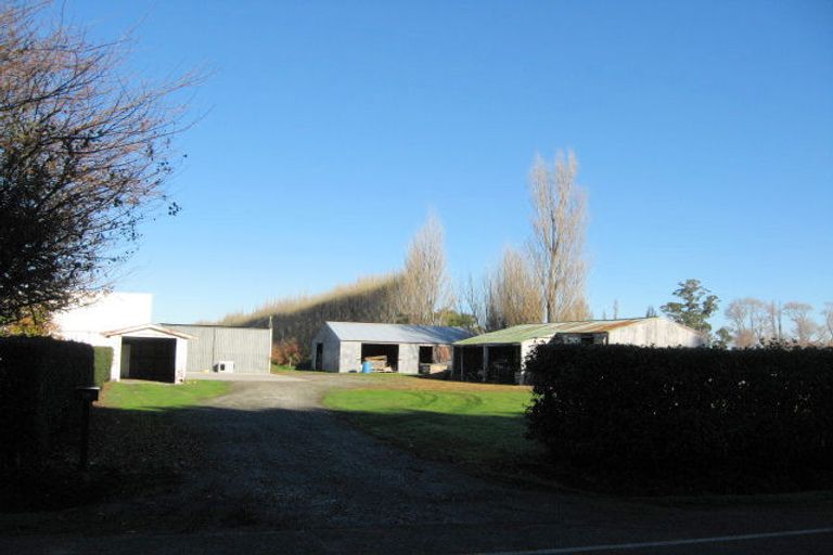 Photo of property in 2/50 Shannon Place, Belfast, Christchurch, 8051