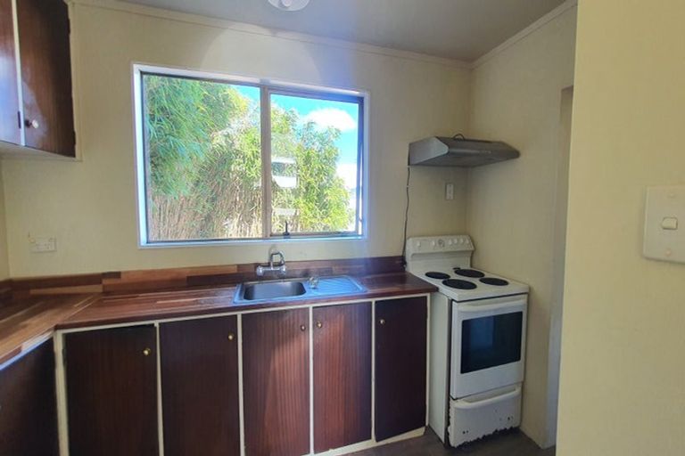 Photo of property in 9b Ironside Road, Johnsonville, Wellington, 6037