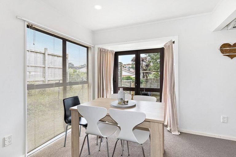 Photo of property in 16a Aliford Avenue, One Tree Hill, Auckland, 1061