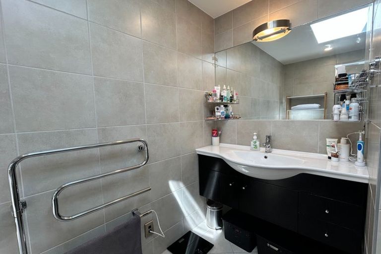 Photo of property in Remarkables Apartments, 6/658 Frankton Road, Queenstown, 9300