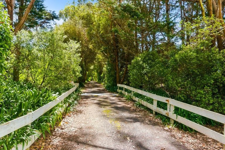 Photo of property in 340d Ngarara Road, Waikanae, 5391