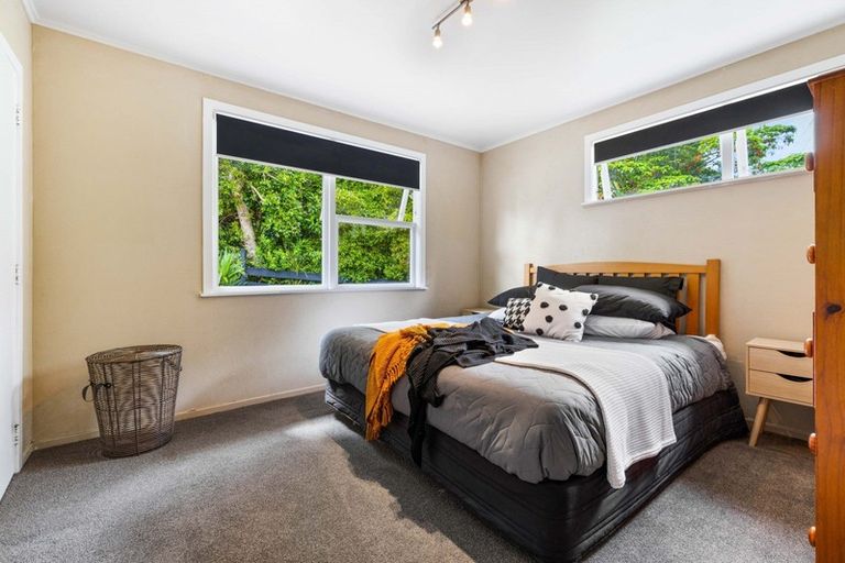Photo of property in 26 Acacia Road, Torbay, Auckland, 0632