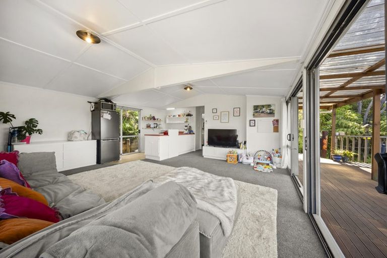 Photo of property in 3 Cambrae Road, Raglan, 3225