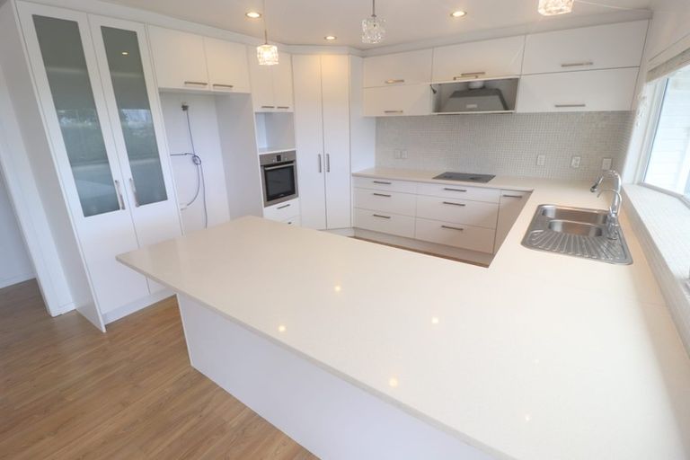 Photo of property in 273 Glenvar Road, Long Bay, Auckland, 0630