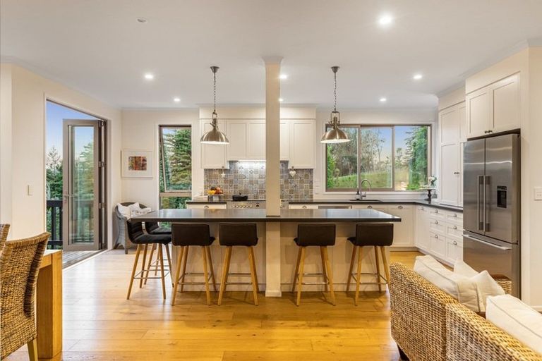 Photo of property in 135 Glenmore Road, Coatesville, Albany, 0793