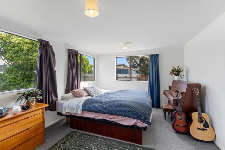 Photo of property in 3a Manuka Street, Otaki Beach, Otaki, 5512