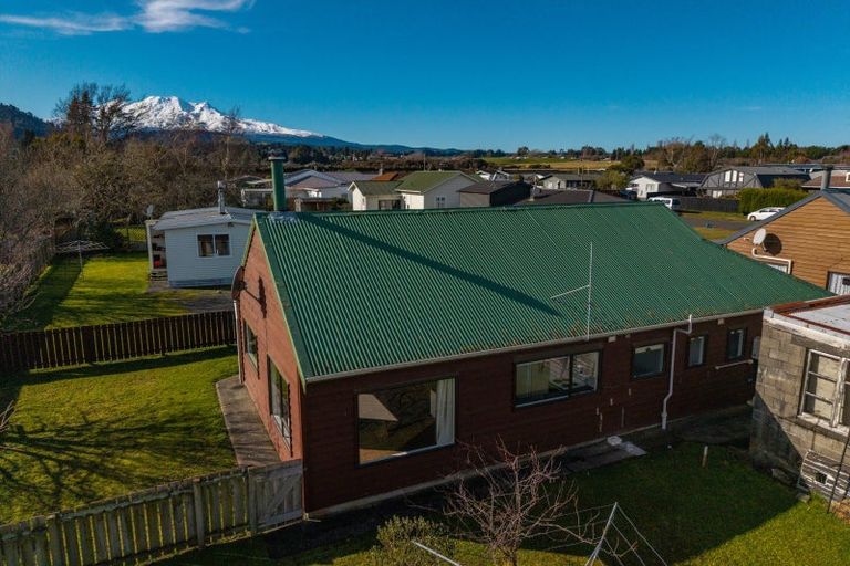 Photo of property in 73 Arawa Street, Ohakune, 4625
