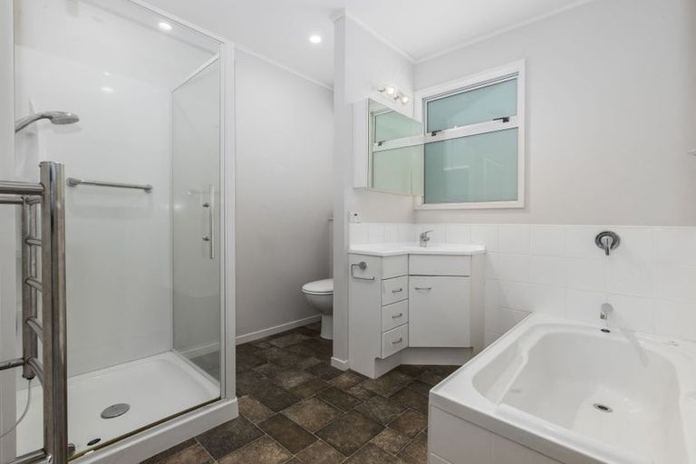 Photo of property in 4 Myrtle Lane, Raumati Beach, Paraparaumu, 5032