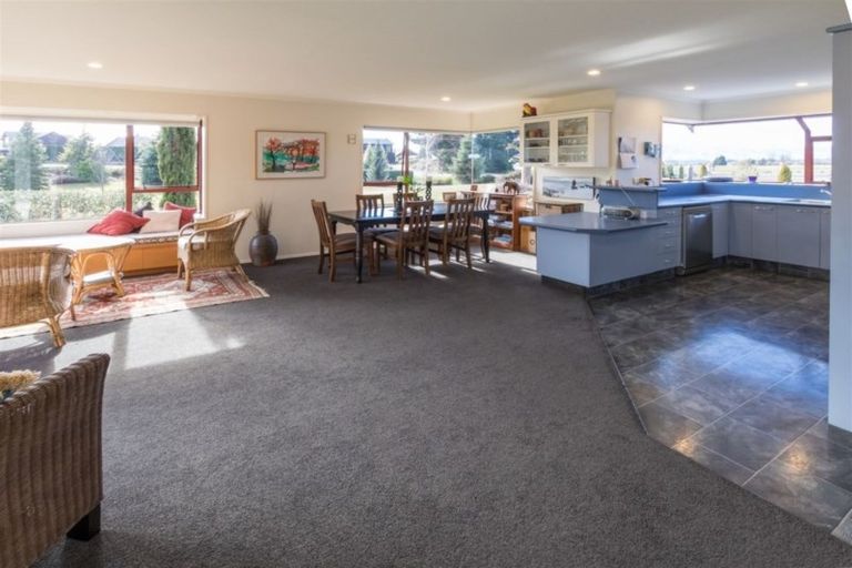 Photo of property in 18 Orchard Road, Wanaka, 9382