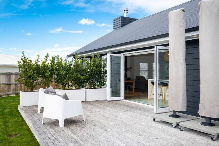 Photo of property in 3 Circuitt Lane, Te Awanga, 4102