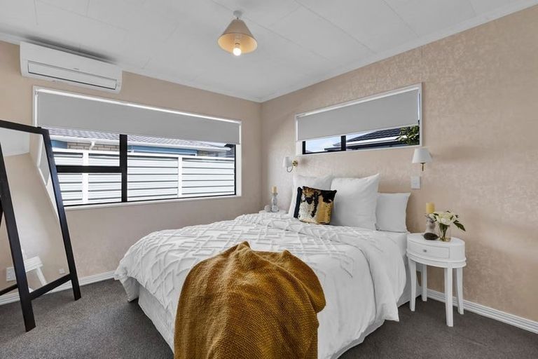 Photo of property in 28c Tukapa Street, Westown, New Plymouth, 4310