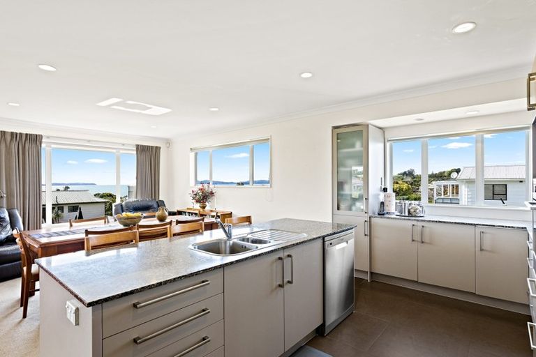 Photo of property in 15 Kawau View Road, Snells Beach, 0920