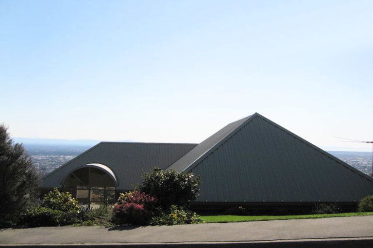 Photo of property in 3 Harry Ell Drive, Cashmere, Christchurch, 8022