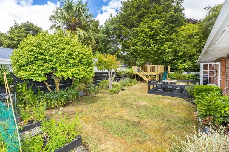 Photo of property in 71 Martin Street, Wallaceville, Upper Hutt, 5018