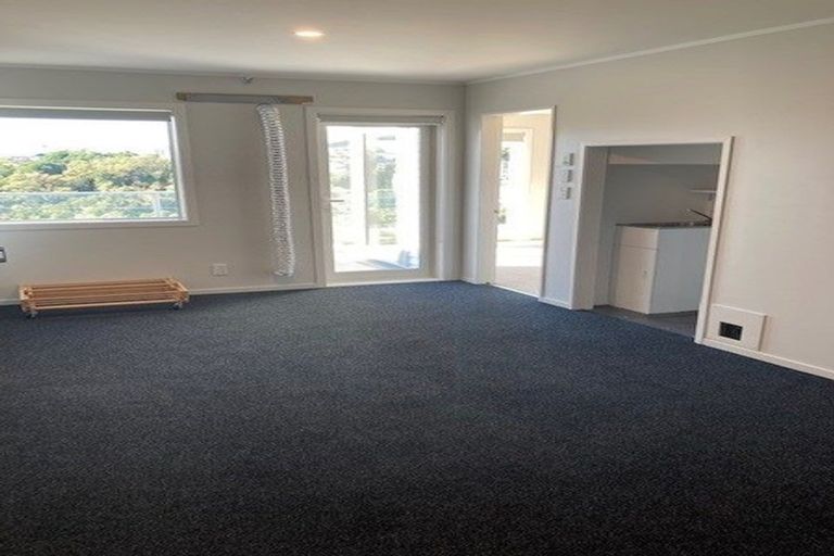 Photo of property in 39 Espin Crescent, Karori, Wellington, 6012