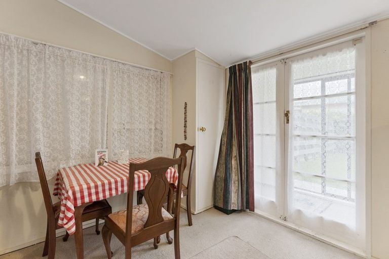 Photo of property in 3 Tasman Road, Otaki Beach, Otaki, 5512