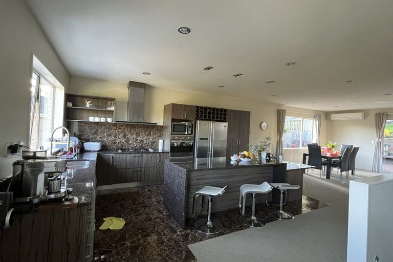 Photo of property in 180b Greenhithe Road, Greenhithe, Auckland, 0632