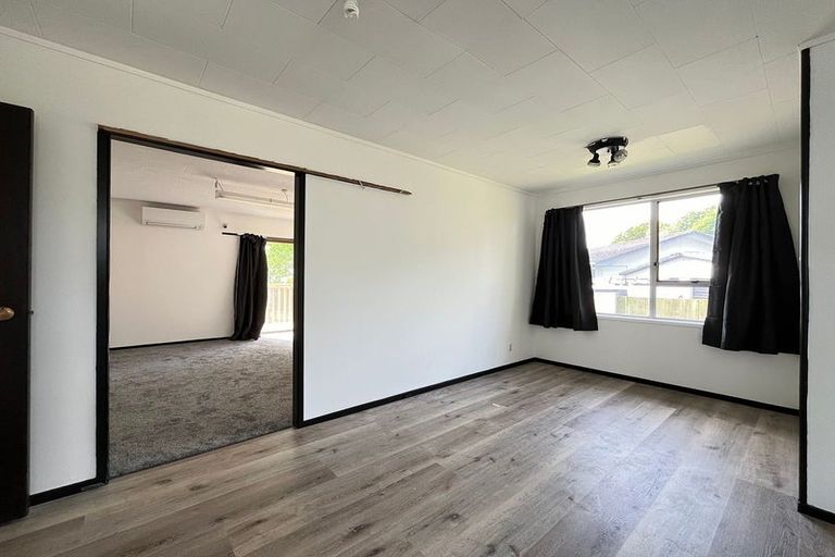 Photo of property in 13 Ulay Place, Clover Park, Auckland, 2019