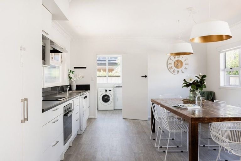 Photo of property in 208 Oceanbeach Road, Mount Maunganui, 3116