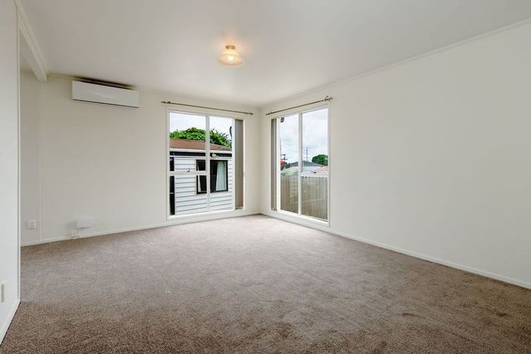 Photo of property in 5 Tosca Place, Otara, Auckland, 2023