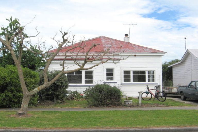 Photo of property in 4 Root Street, Gisborne, 4010