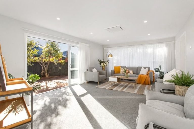 Photo of property in 14 Ron Place, Bishopdale, Christchurch, 8051