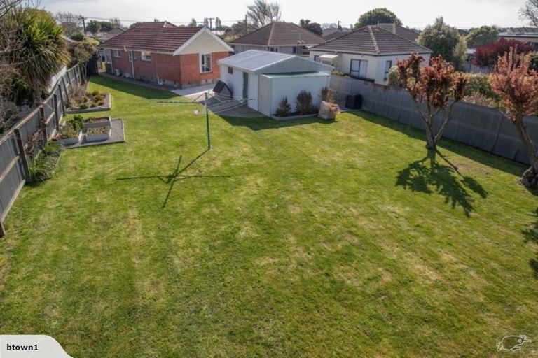 Photo of property in 26 Pembroke Street, Avondale, Christchurch, 8061