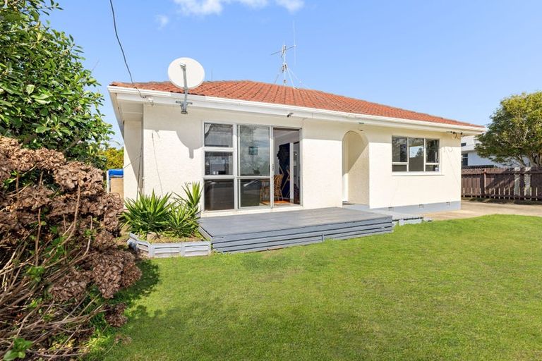 Photo of property in 12a Tui Street, Mount Maunganui, 3116