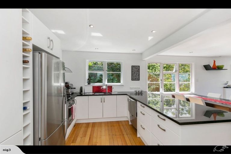 Photo of property in 50 Belvedere Road, Hataitai, Wellington, 6021