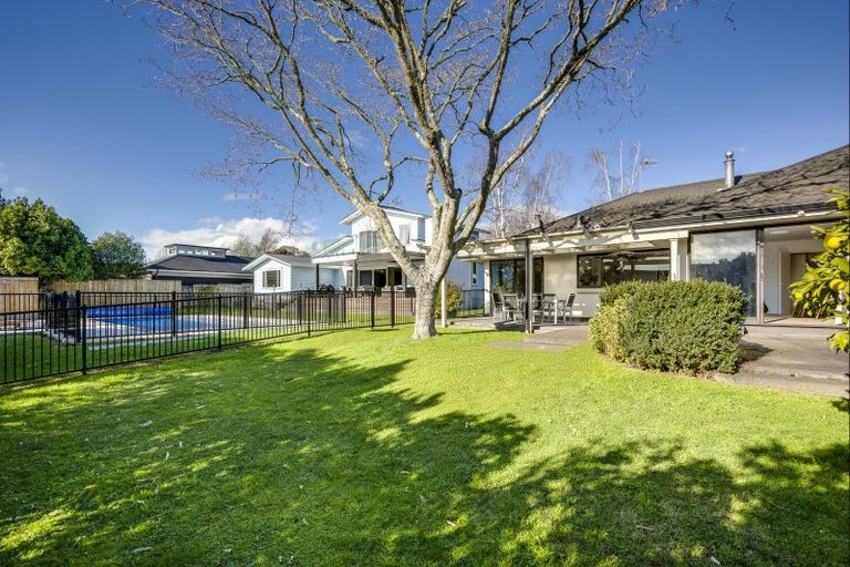 Photo of property in 62 Iona Road, Havelock North, 4130