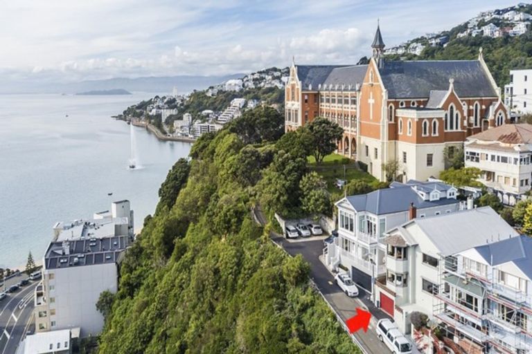 Photo of property in 46 Mcfarlane Street, Mount Victoria, Wellington, 6011