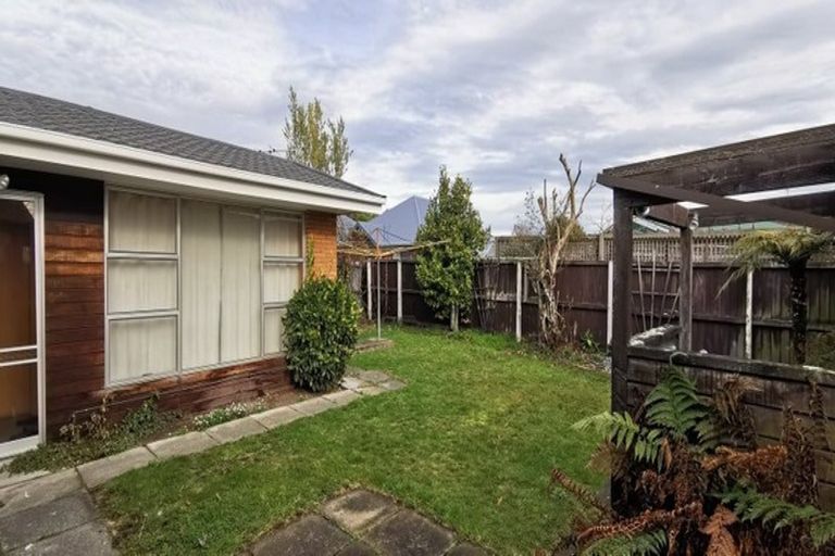 Photo of property in 157 Avonhead Road, Avonhead, Christchurch, 8042