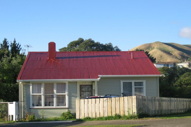 Photo of property in 159 Castor Crescent, Cannons Creek, Porirua, 5024
