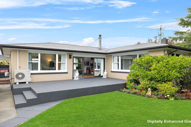 Photo of property in 856 Main North Road, Belfast, Christchurch, 8051