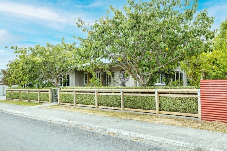 Photo of property in 196 East Street, Greytown, 5712