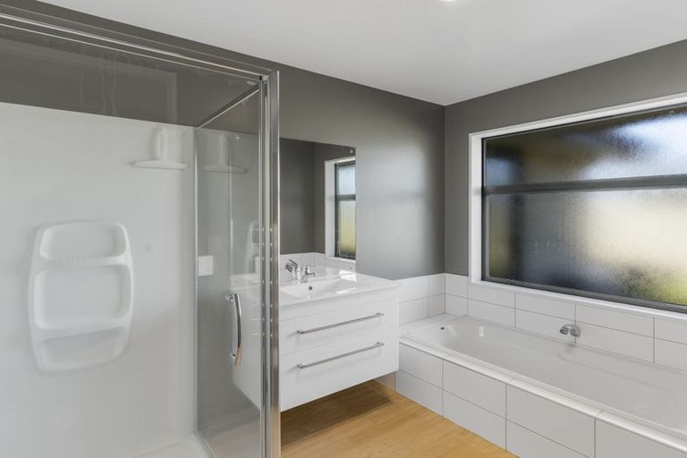 Photo of property in 33 Beaumont Drive, Rolleston, 7614