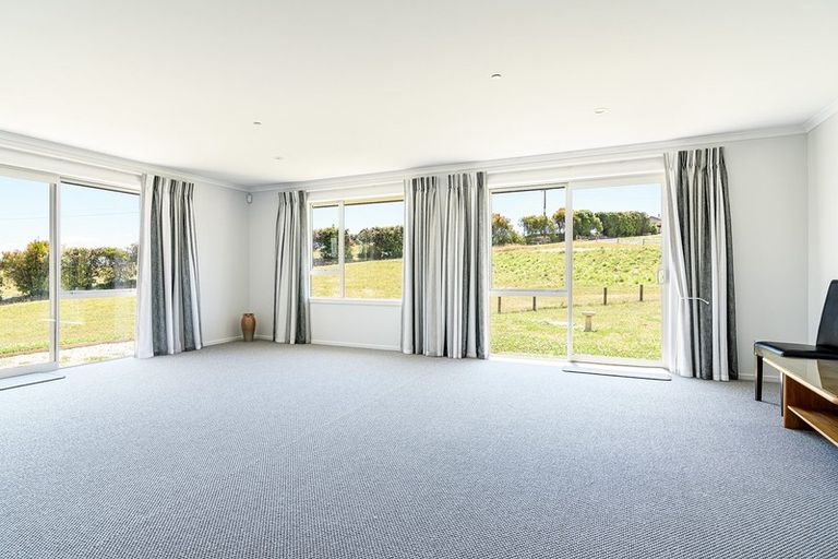 Photo of property in 370 Pomona Road, Tasman, Upper Moutere, 7173