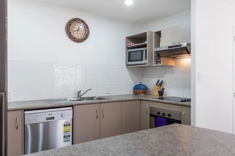 Photo of property in 21 Index Place, Manurewa, Auckland, 2105