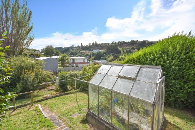 Photo of property in 21 Marshall Street, Bradford, Dunedin, 9011