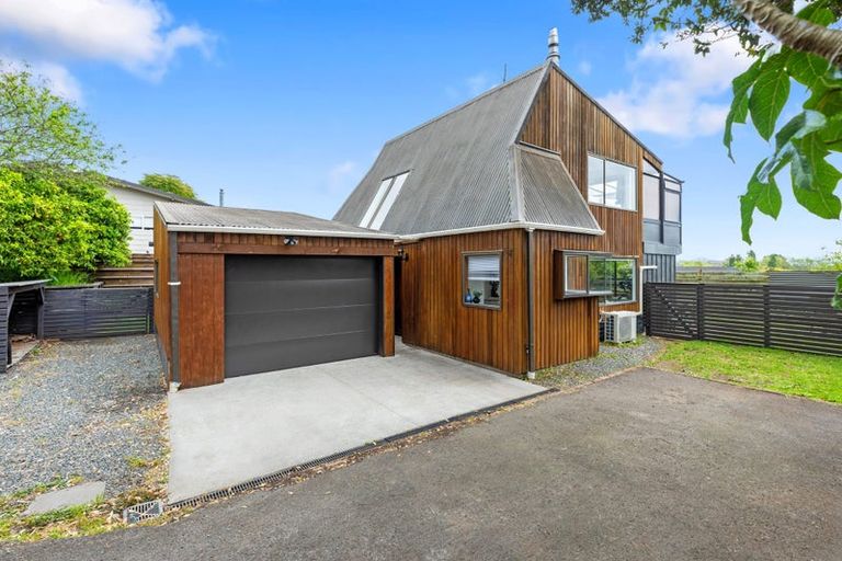 Photo of property in 42 Victory Street, Welcome Bay, Tauranga, 3112