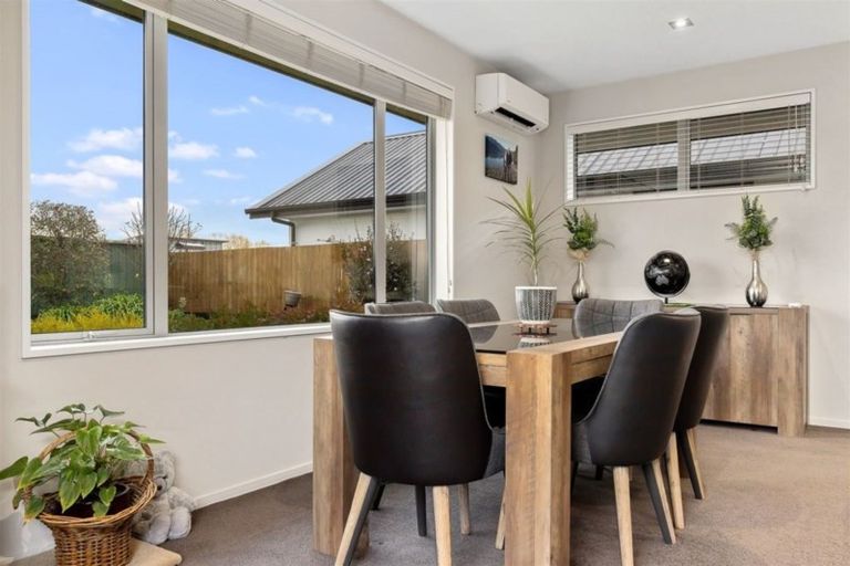 Photo of property in 51 Mokihi Gardens, Hillmorton, Christchurch, 8024