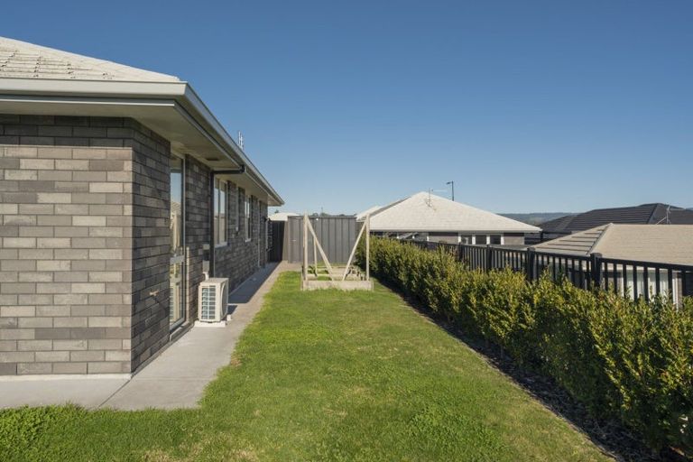Photo of property in 102 Sentinel Avenue, Omokoroa, 3114
