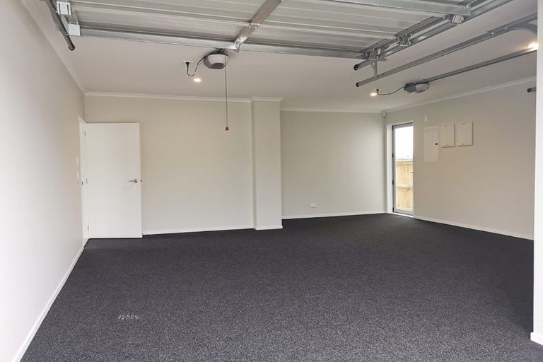 Photo of property in 97 Granville Drive, Massey, Auckland, 0614