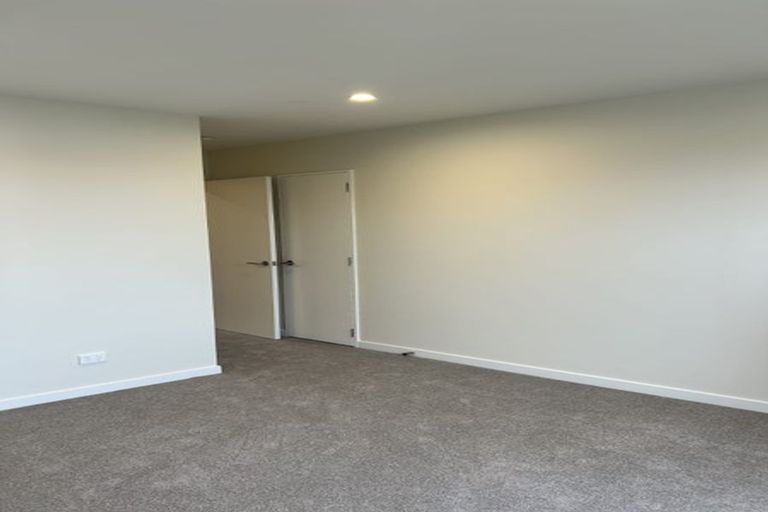 Photo of property in 209 Hastings Street East, Waltham, Christchurch, 8023