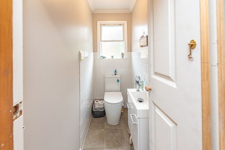 Photo of property in 31 Brassey Road, Saint Johns Hill, Whanganui, 4500