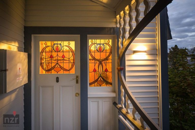 Photo of property in 74 Brightwater Terrace, Terrace End, Palmerston North, 4410