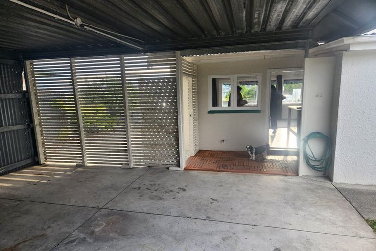 Photo of property in 35 Pukeko Place, Westshore, Napier, 4110